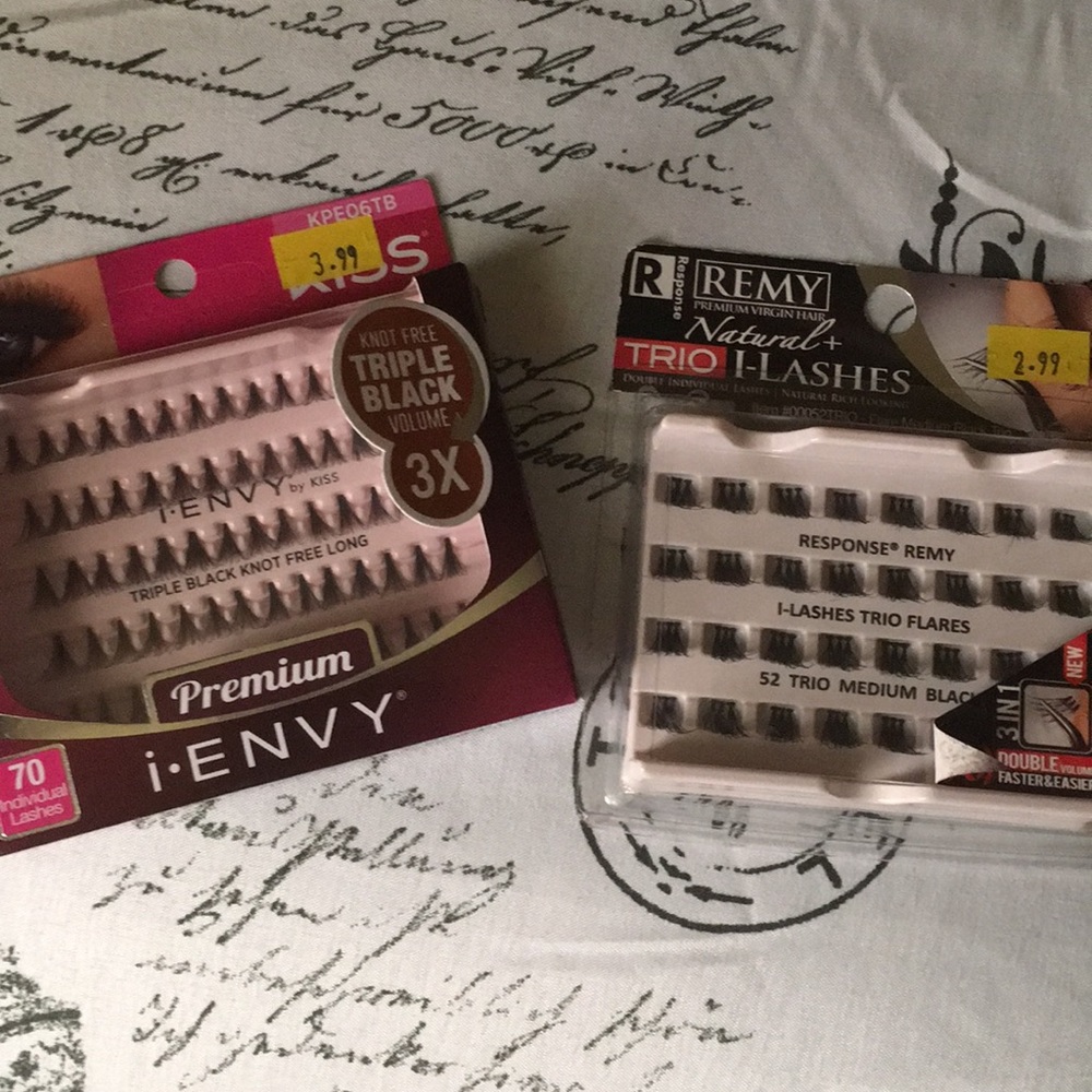 Individuals eyelashes